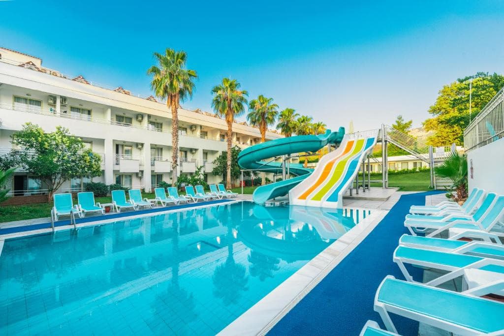 Armas Gul Beach Hotel