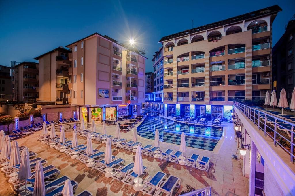 Tac Premier Hotel