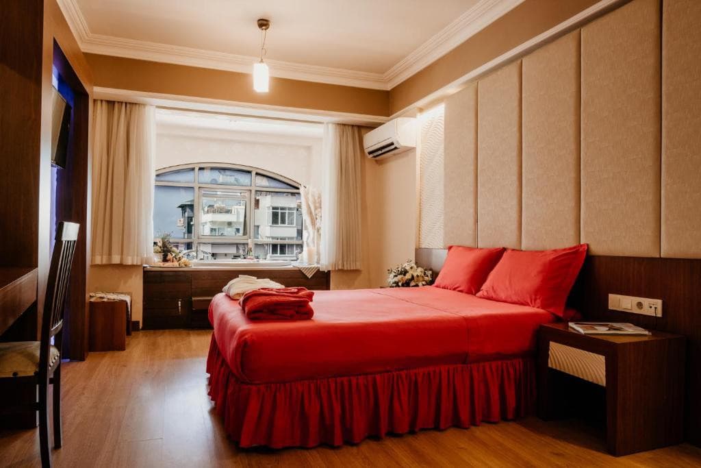 Tac Premier Hotel