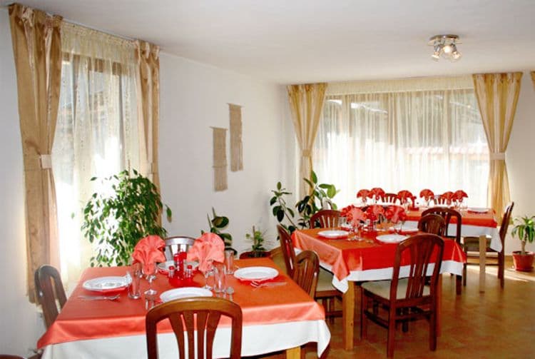 Lina Hotel