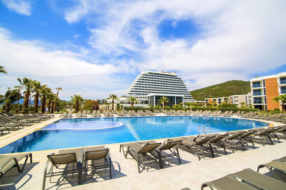 Palm Wings Ephesus Beach Resort (ex. Surmeli Efes) 5*