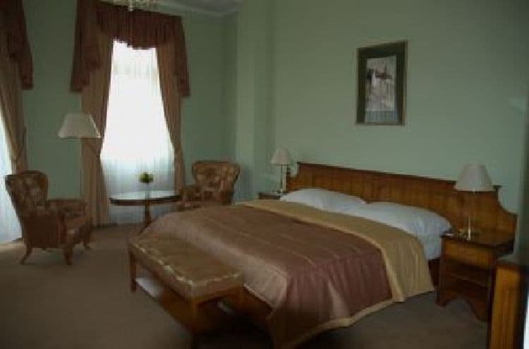 Bristol Georgy House