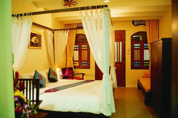 The Old Phuket Karon Beach Resort