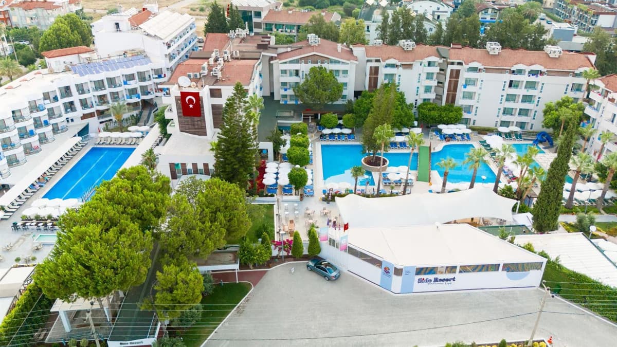 SunConnect Side Resort