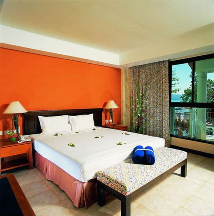 By The Sea Phuket Beach Resort