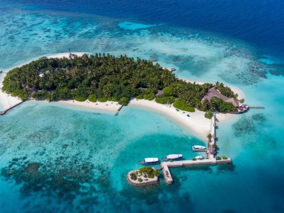 Makunudu Island Resort