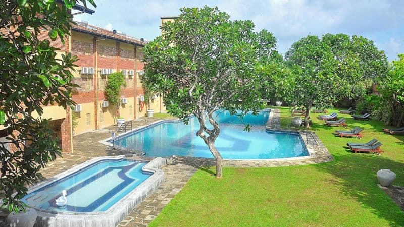 The Long Beach Resort