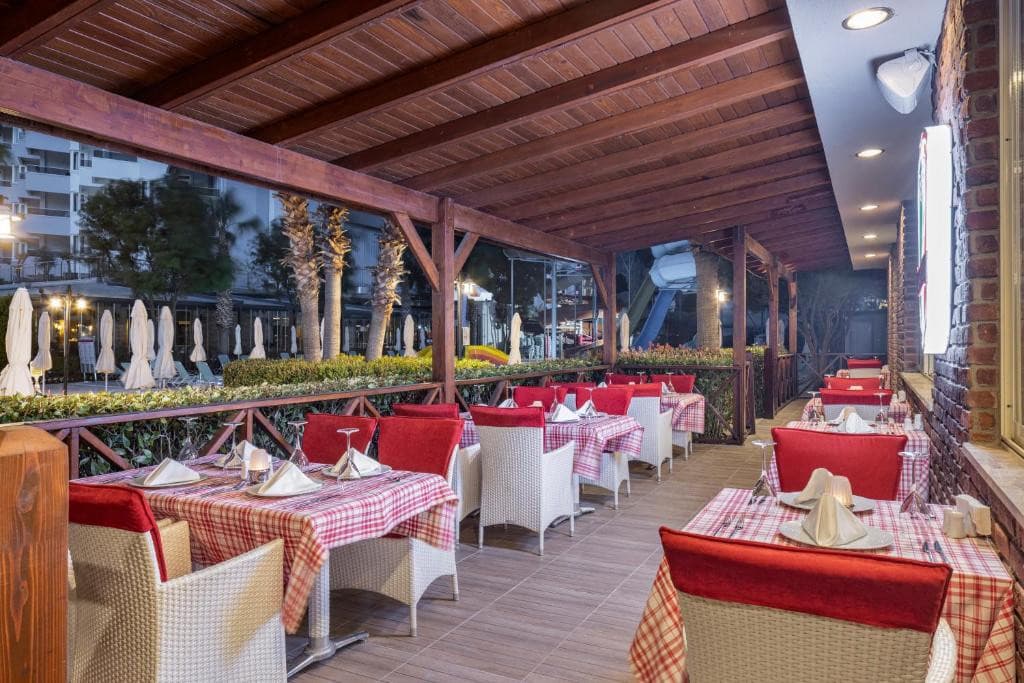 Ramada Resort Lara