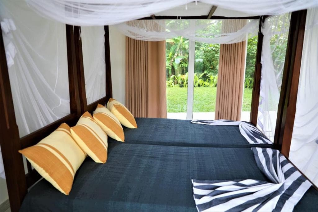 Villa Kaya Guest House