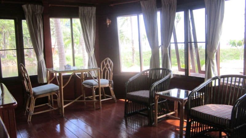 Koh Chang Boat Chalet