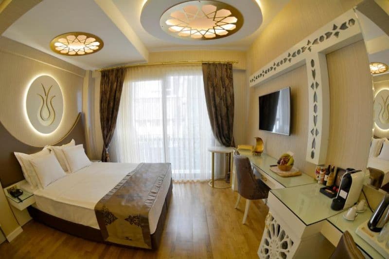 ARDEN CITY HOTEL