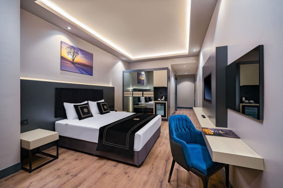 HIDDEN HILLS ISTANBUL AIRPORT HOTEL