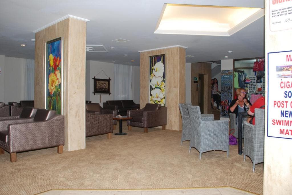 Marbel Hotel by Palm Wings