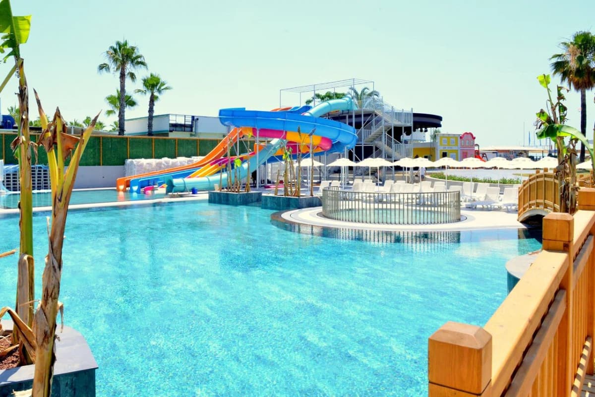 Throne Seagate Belek Hotel