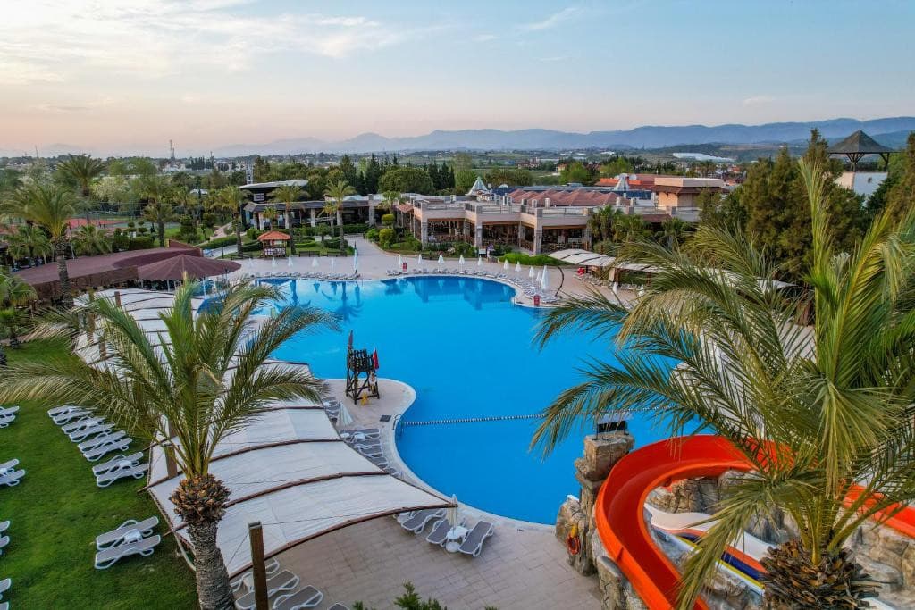Felicia Village Club Hotel