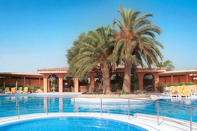Luna Club Hotel