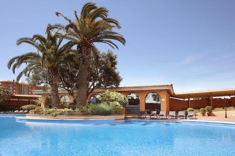 Luna Club Hotel