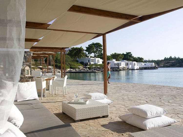 Minos Beach Art Hotel