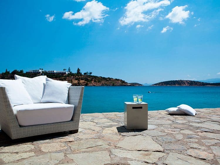 Minos Beach Art Hotel