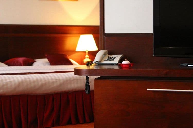 Holiday Hotel