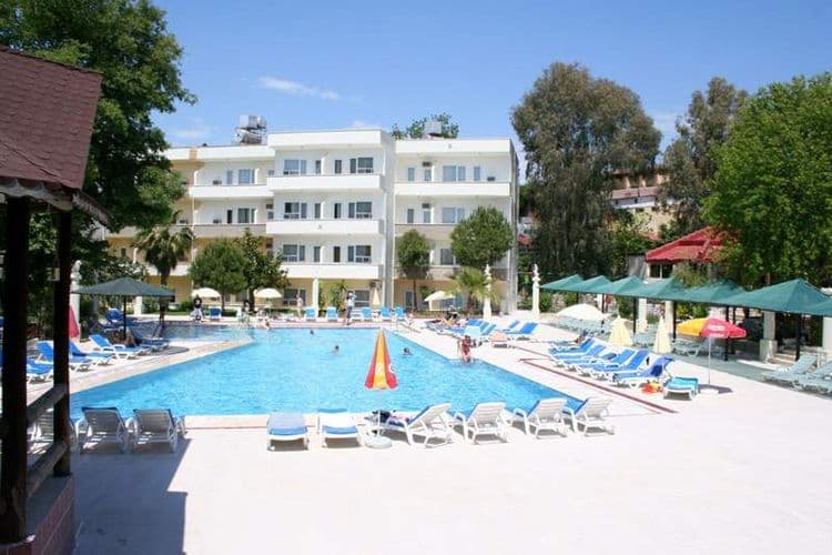 Verano Phoenix Family Resort