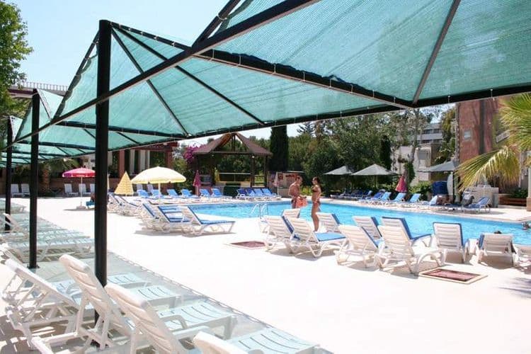 Verano Phoenix Family Resort