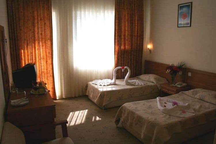 Verano Phoenix Family Resort