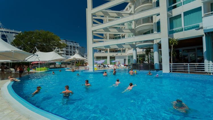 Grand Victoria Hotel