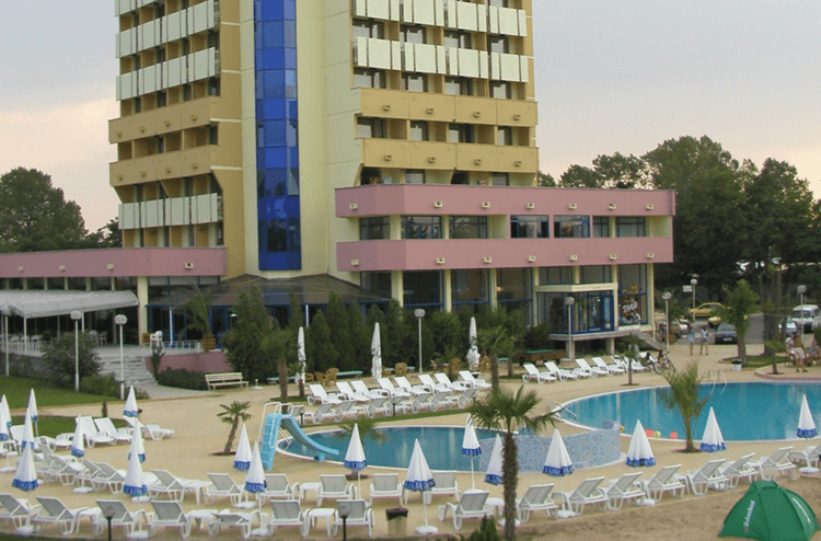 Kamenec New Building