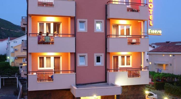 Fineso Garni Hotel
