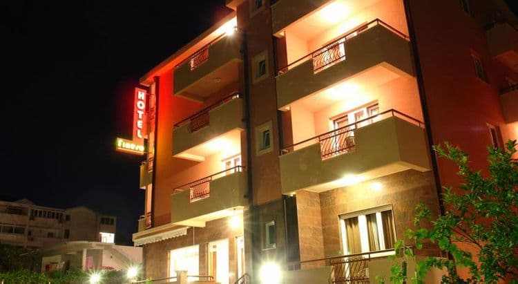 Fineso Garni Hotel