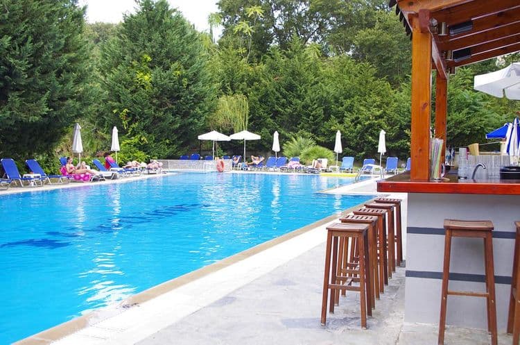 CNic Hellinis Hotel