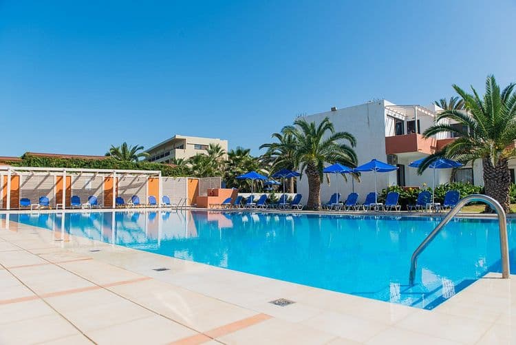 Adele Beach Hotel Bungalows