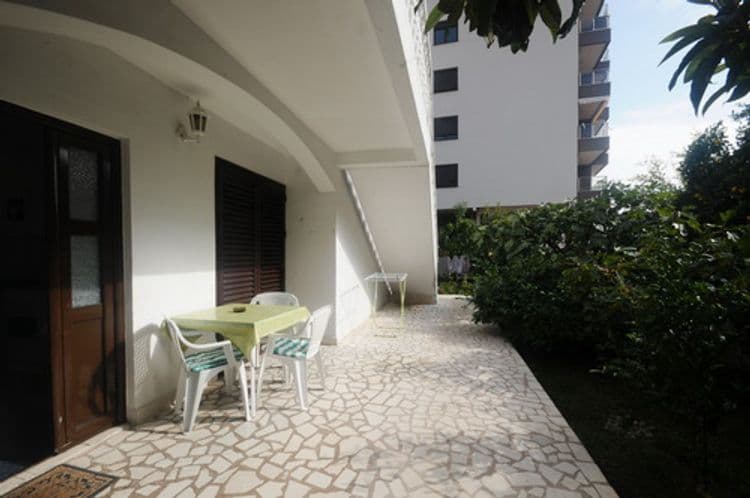 Irena House