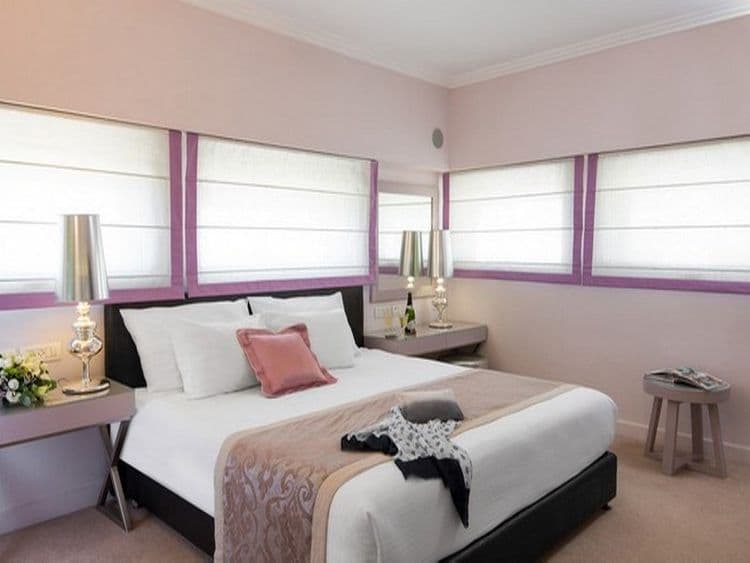 Leonardo Art Hotel