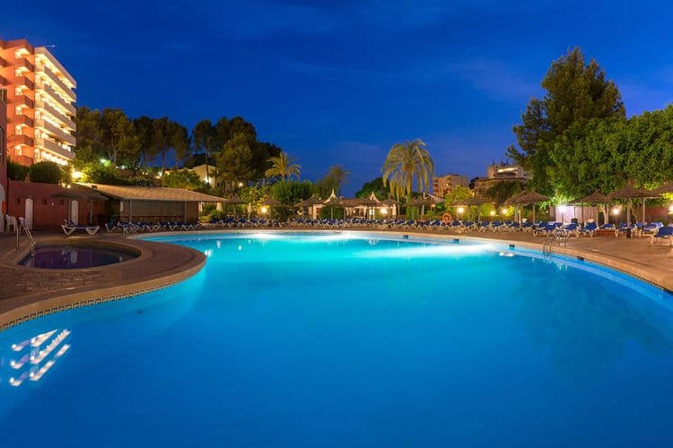 Salles Hotel Marina Portals