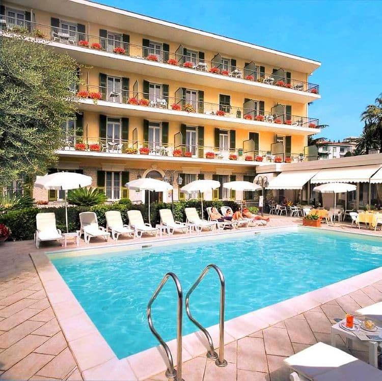 Paradiso Hotel