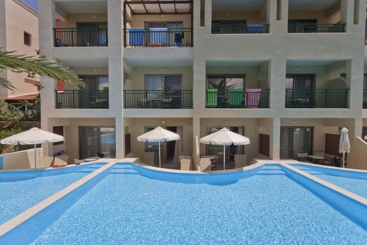 Hydramis Palace Beach Resort