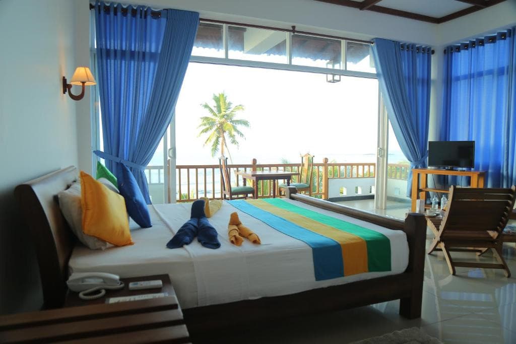 Sanmira Renaissnce Unawatuna