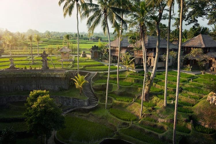 Kamandalu Resort