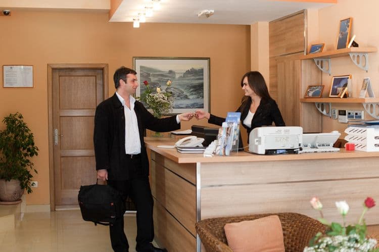 WGrand Hotel