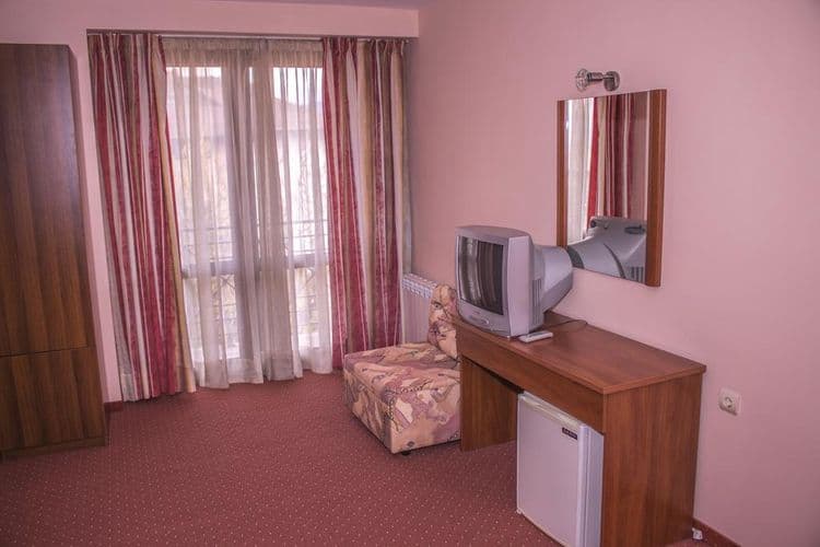 Ivel Hotel