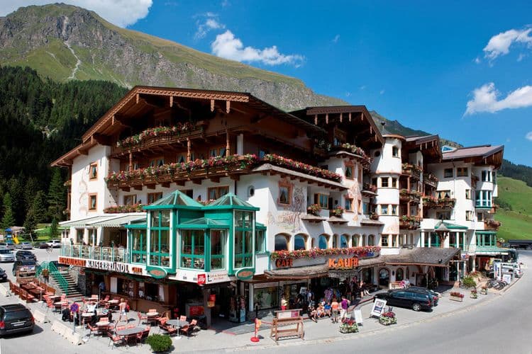 Gletscher & Spa Neuhintertux Hotel