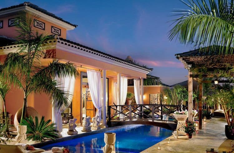 Royal Garden Villas & Spa