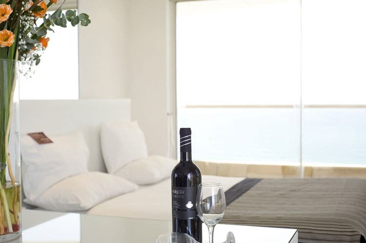 Leonardo Suite By the Beach