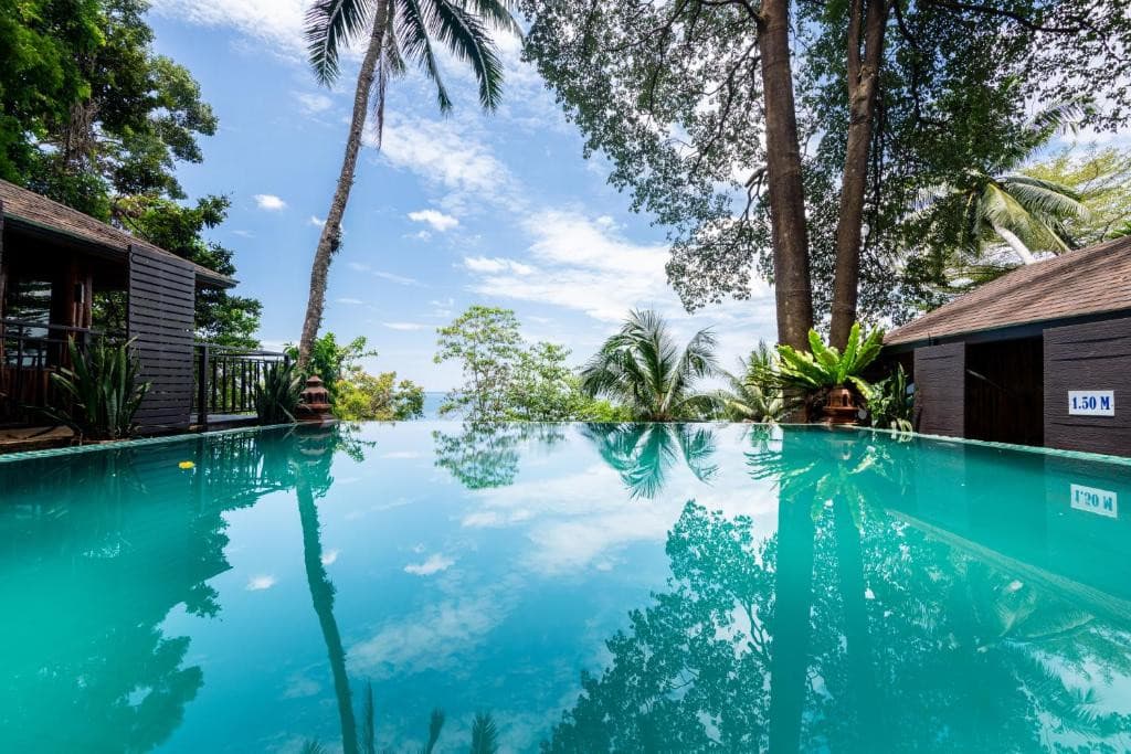 BAAN KRATING KHAOLAK