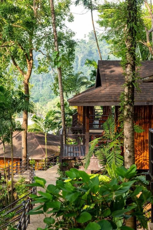 BAAN KRATING KHAOLAK