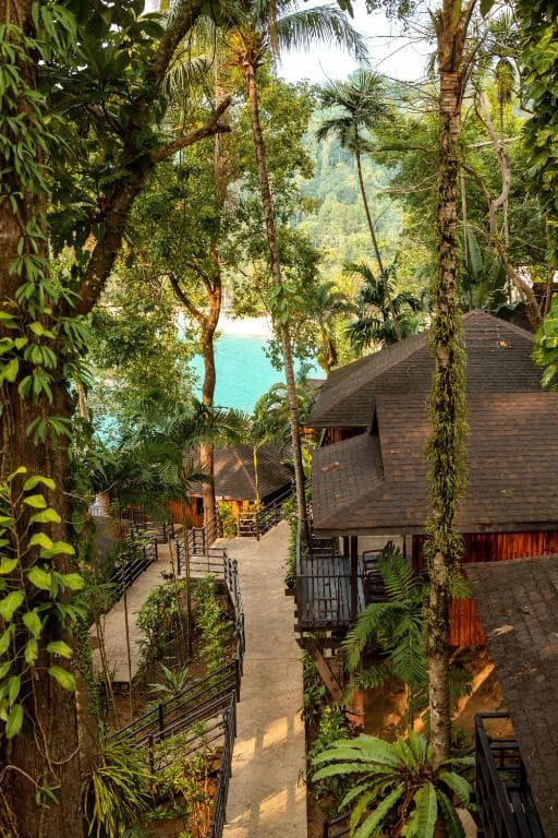 BAAN KRATING KHAOLAK