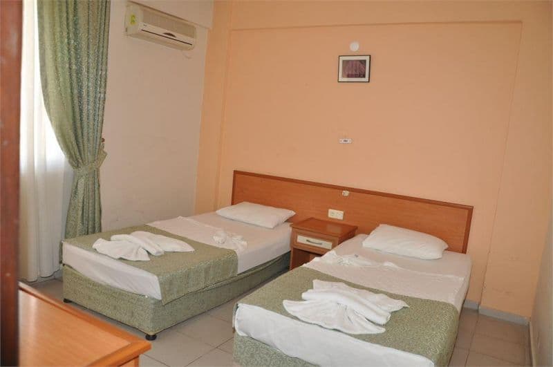 Kleopatra Alis Hotel