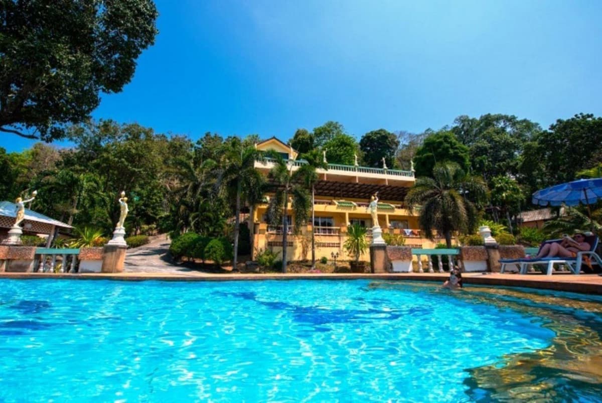 Baan Karon Hill Phuket Resort